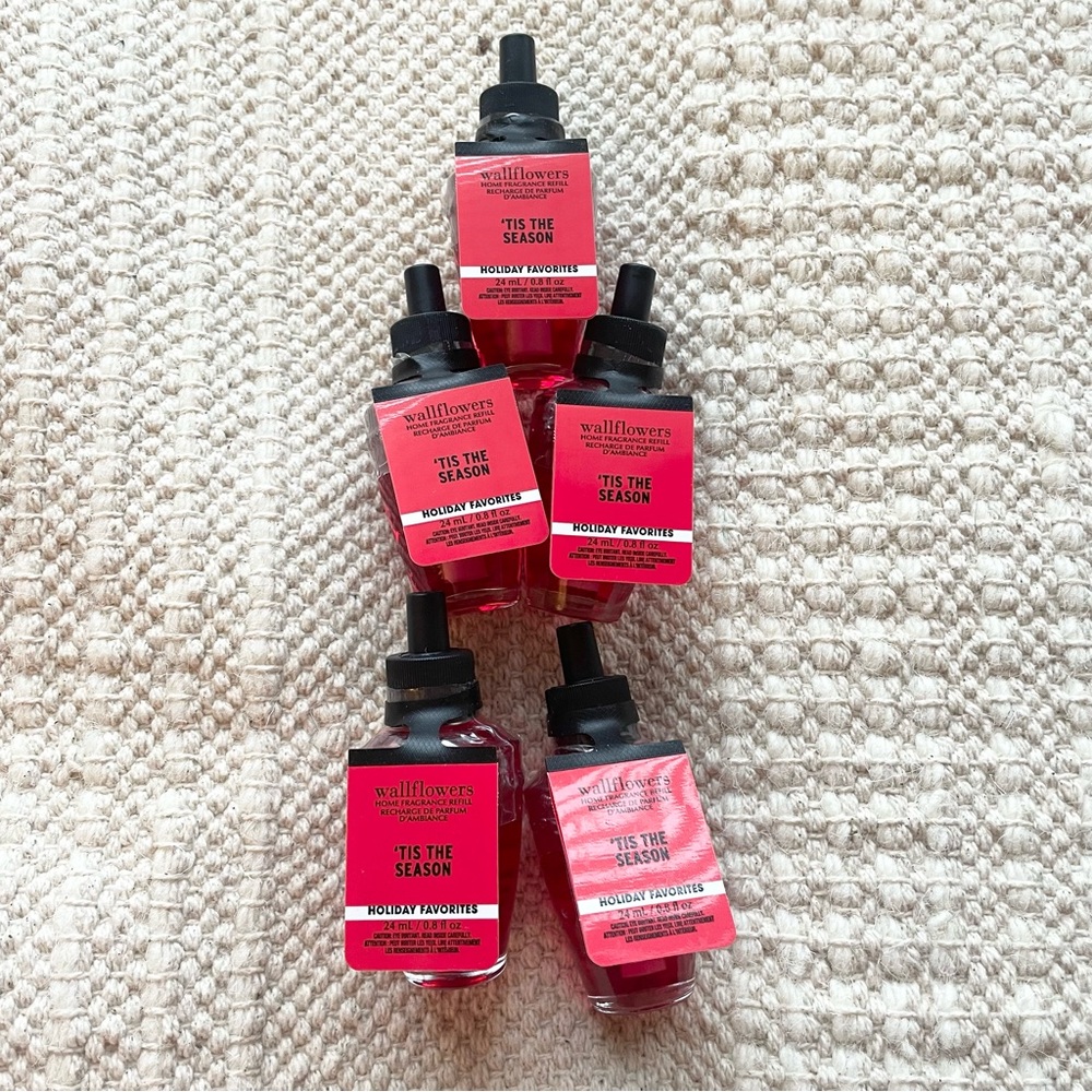 NWT 5 x Bath & Body Works Tis The Season Wallflower Refills